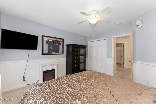 $599,900 | 2 Goldfield Lane, Clifton Park, NY 12148