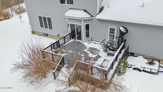 $599,900 | 2 Goldfield Lane, Clifton Park, NY 12148