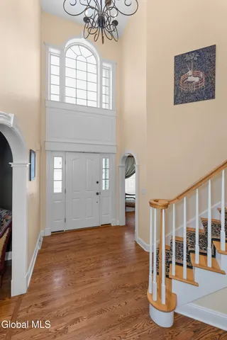 $599,900 | 2 Goldfield Lane, Clifton Park, NY 12148