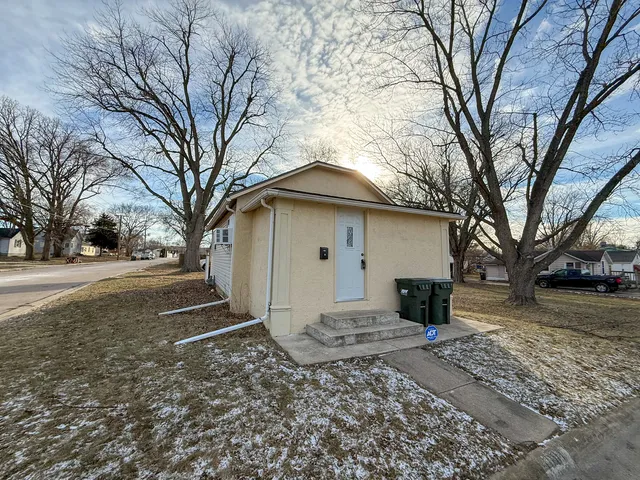 $65,000 | 1001 West 9th Street, Sterling, IL 61081