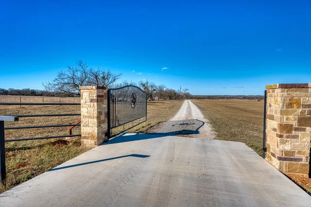 $2,650,000 | 249 Southwoods Drive, Fredericksburg, TX 78624
