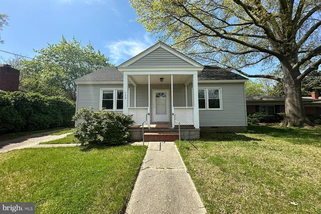 $2,500 | 115 Prospect Avenue, Easton, MD 21601