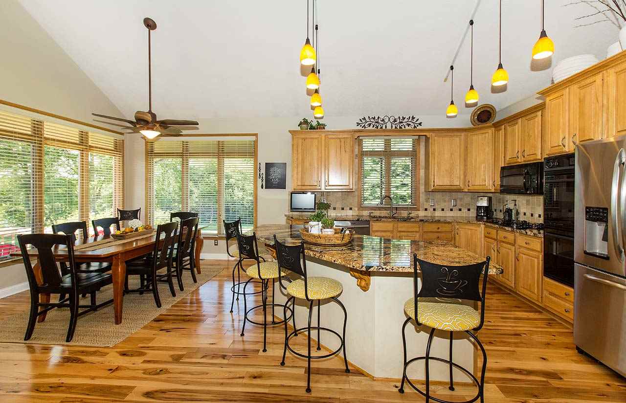 11766 Lerwick Road Caledonia, IL 61011 - Photo 3 of 25 Gallery Image 3