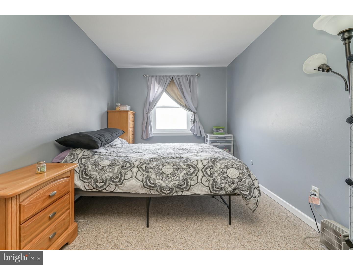 3574 Dows Road Philadelphia, PA 19154 - Photo 18 of 25 Bedroom 3