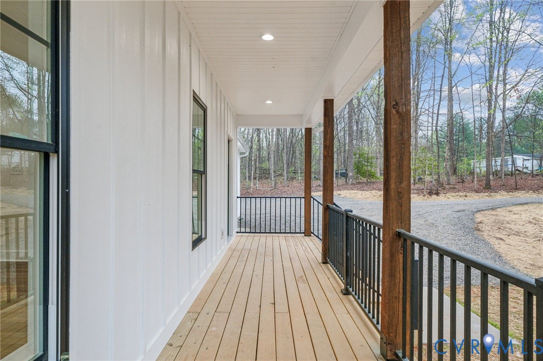 2792 Perkinsville Road Maidens, VA 23102 - Photo 4 of 35