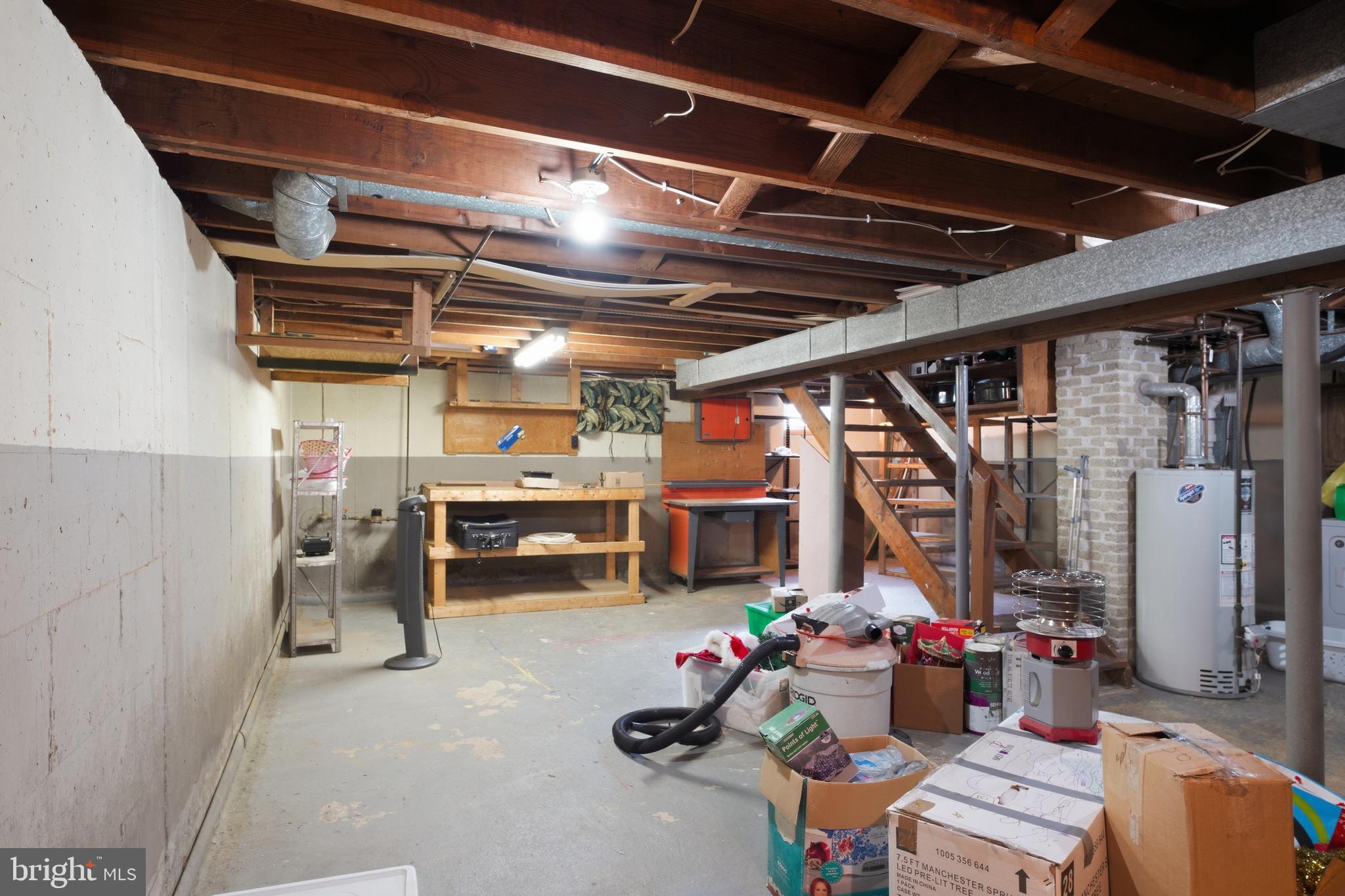 820 Magnolia Road Hellertown, PA 18055 - Photo 28 of 32 Gallery Image 28