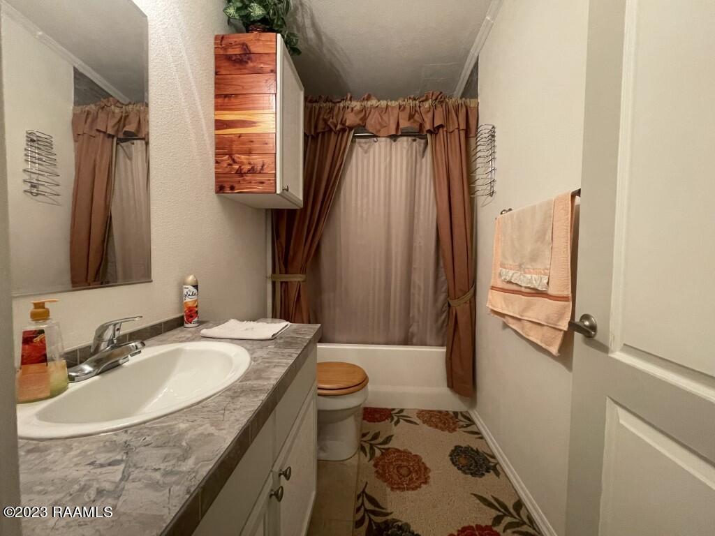 625 Hamm Street Franklin, LA 70538 - Photo 21 of 44 Photo Nov 03 2023, 11 05 36 AM (Medium)