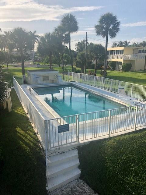 2755 Northeast 28th Avenue, Unit C2 Lighthouse Point, FL 33064 - Photo 13 of 13 Photo 13