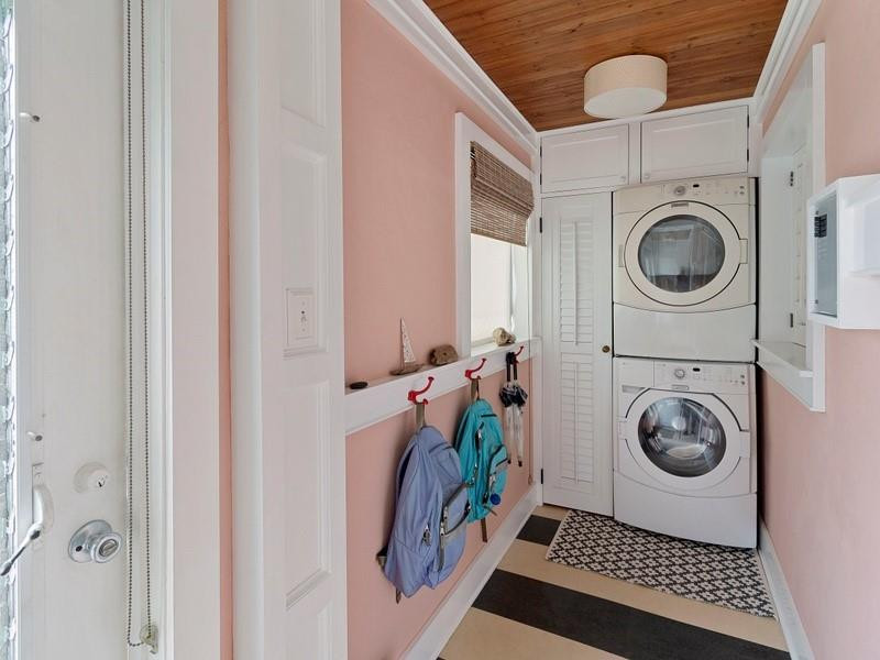 2755 Northeast 28th Avenue, Unit C2 Lighthouse Point, FL 33064 - Photo 8 of 13 Photo 8