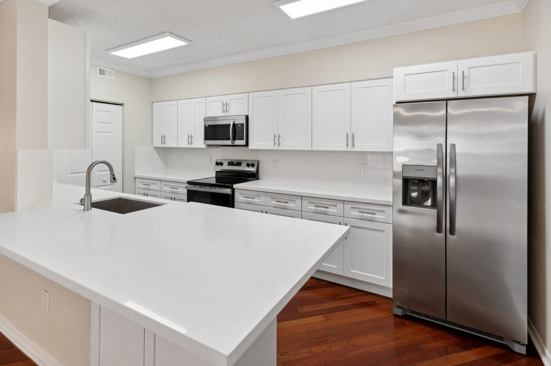 10348 Fox Trail Road South, Unit 508 West Palm Beach, FL 33411 - Photo 3 of 15 Photo 3