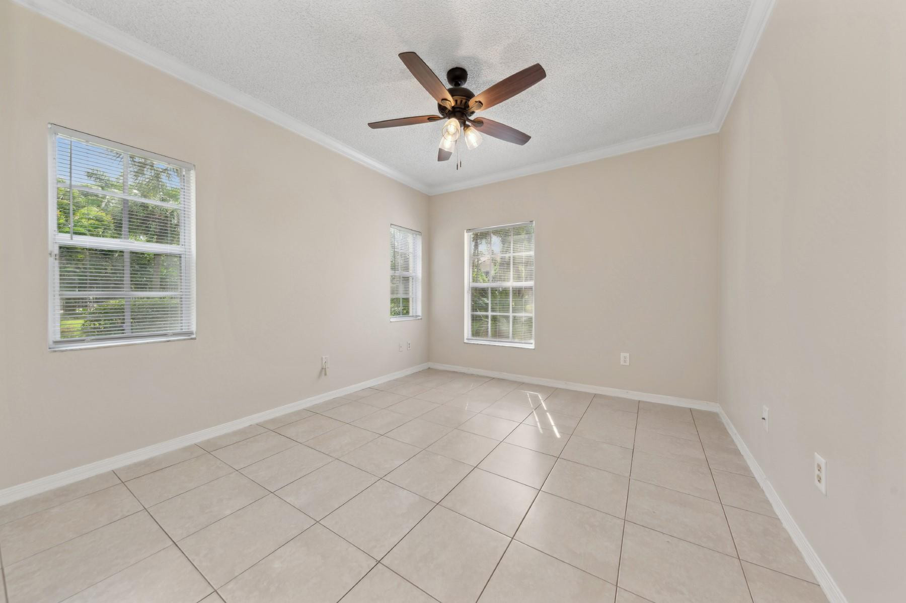 10348 Fox Trail Road South, Unit 508 West Palm Beach, FL 33411 - Photo 6 of 15 Photo 6
