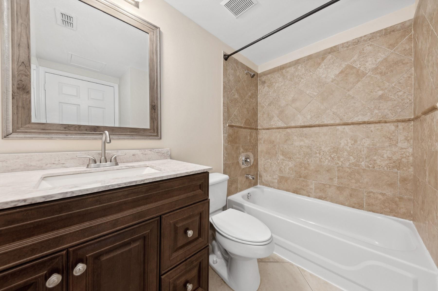 10348 Fox Trail Road South, Unit 508 West Palm Beach, FL 33411 - Photo 7 of 15 Photo 7