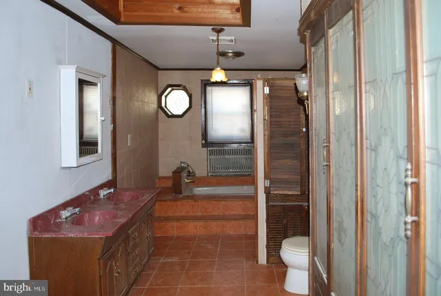 $440,000 | 390 Mary Street, Downingtown, PA 19335