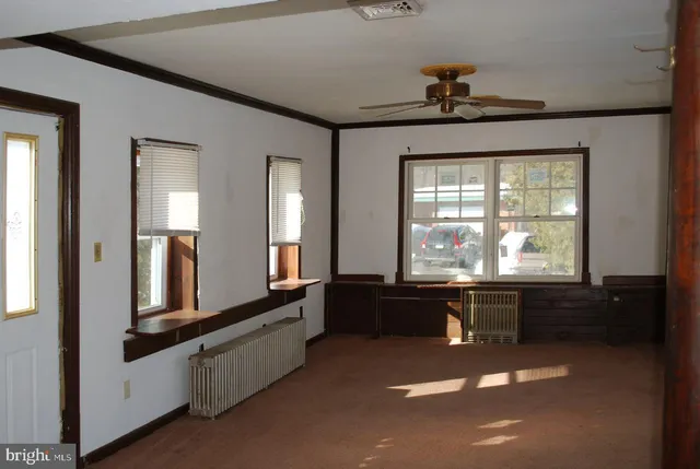 a view of empty room