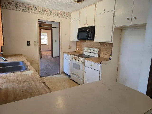 $325,000 | 3017 Brandemere Drive, Tallahassee, FL 32312