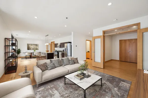 $324,900 | 3104 West Lake Street, Unit 306, Minneapolis, MN 55416