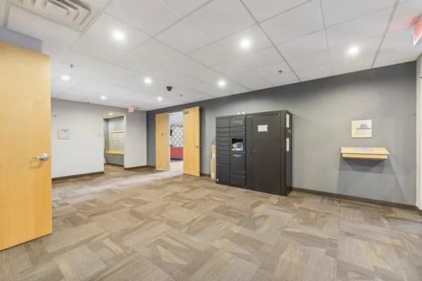 $324,900 | 3104 West Lake Street, Unit 306, Minneapolis, MN 55416