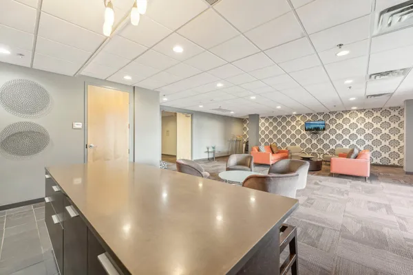 $324,900 | 3104 West Lake Street, Unit 306, Minneapolis, MN 55416