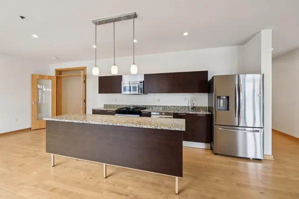 $324,900 | 3104 West Lake Street, Unit 306, Minneapolis, MN 55416