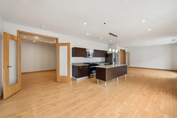 $324,900 | 3104 West Lake Street, Unit 306, Minneapolis, MN 55416