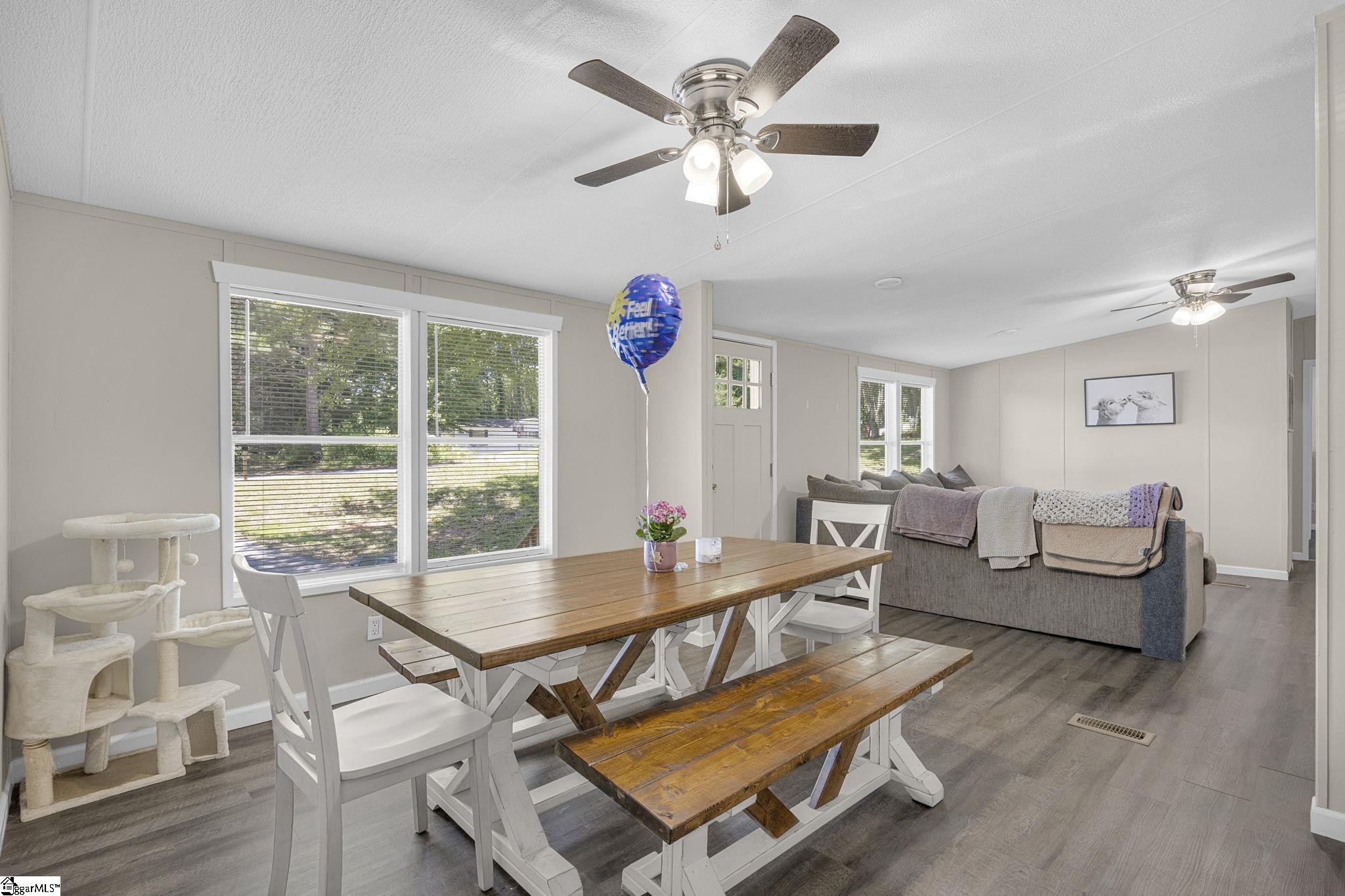 313 West Bagwell Road Liberty, SC 29657 - Photo 11 of 37