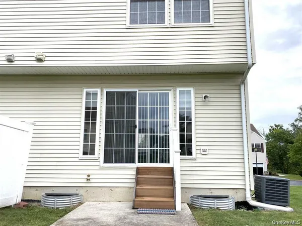 $3,000 | 4806 Ridgecrest Drive, Wappingers Falls, NY 12590