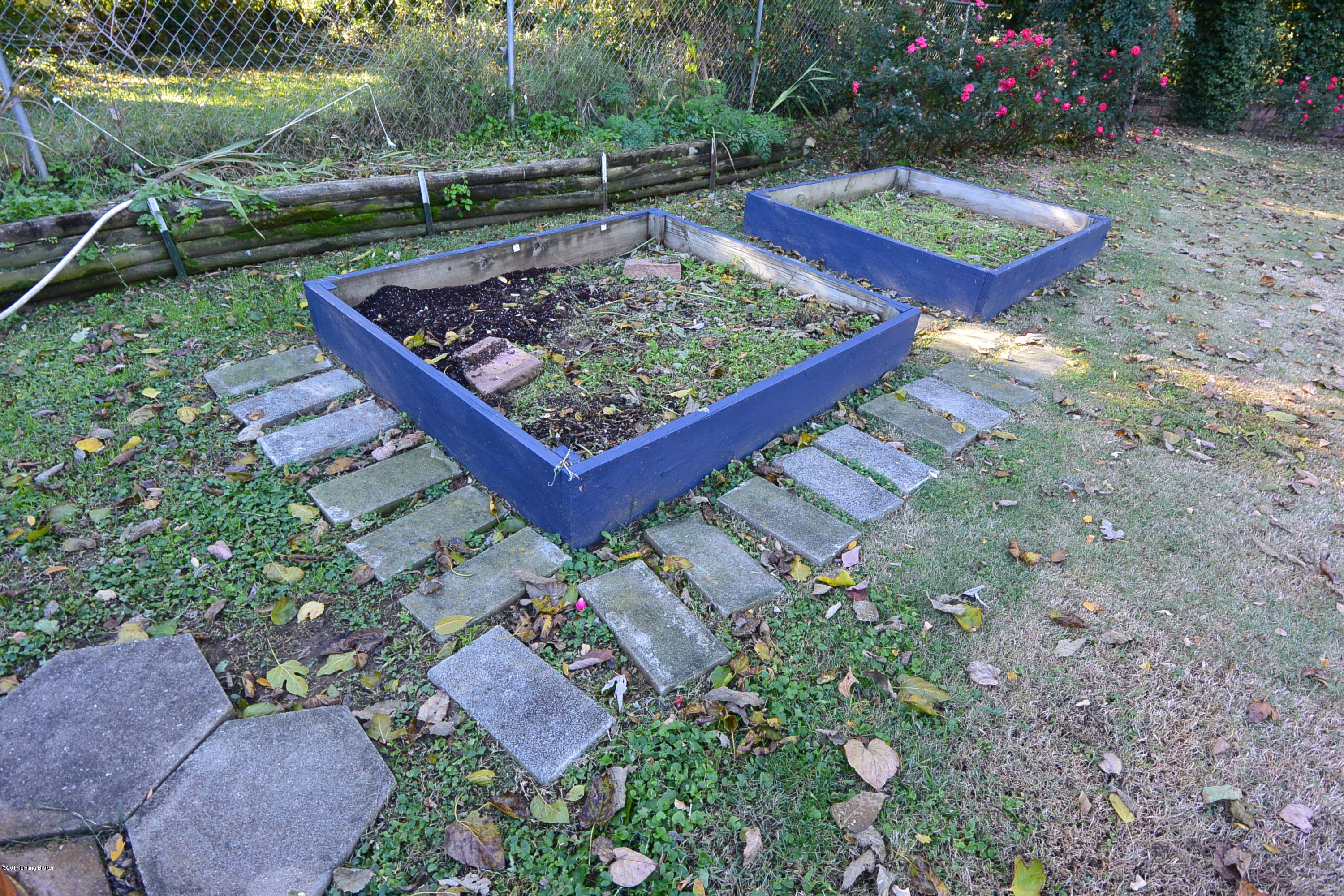 121 Plum Run Road Bardstown, KY 40004 - Photo 25 of 27 Raised Garden Beds