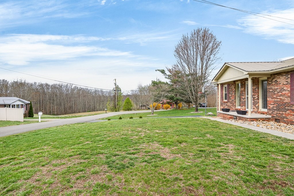 2418 Amber Meadows Road Cookeville, TN 38506 - Photo 4 of 45