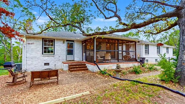 $949,950 | 463 Walton Ferry Road, Hendersonville, TN 37075