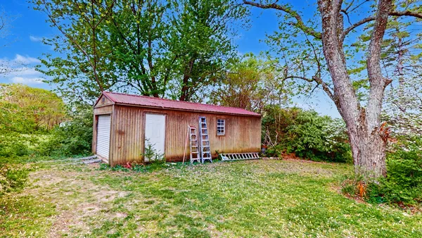 $949,950 | 463 Walton Ferry Road, Hendersonville, TN 37075