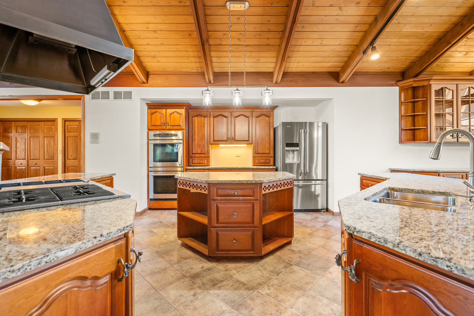 16306 Kishwaukee Valley Road Woodstock, IL 60098 - Photo 11 of 66 Gallery Image 11