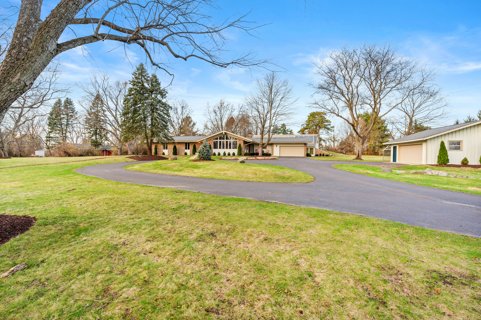 16306 Kishwaukee Valley Road Woodstock, IL 60098 - Photo 28 of 66 Gallery Image 28
