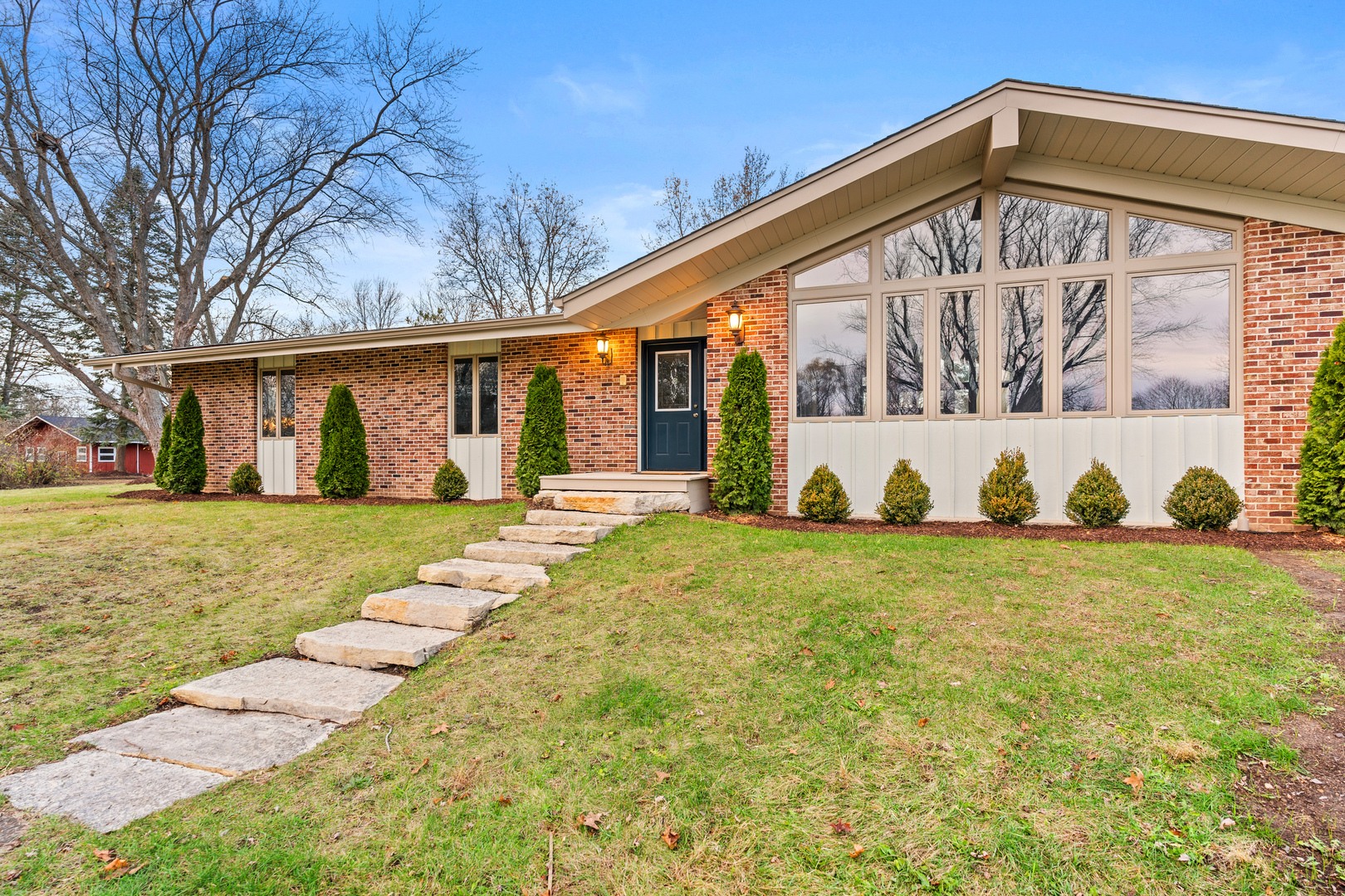 16306 Kishwaukee Valley Road Woodstock, IL 60098 - Photo 53 of 66 Gallery Image 53
