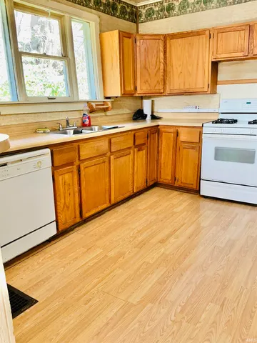 $63,900 | 617 West 7th Street, Marion, IN 46953