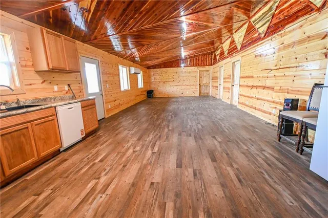 $499,000 | 0 Southeast 54th Highway, Collins, MO 64738