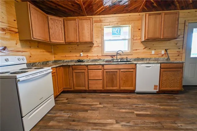 $499,000 | 0 Southeast 54th Highway, Collins, MO 64738