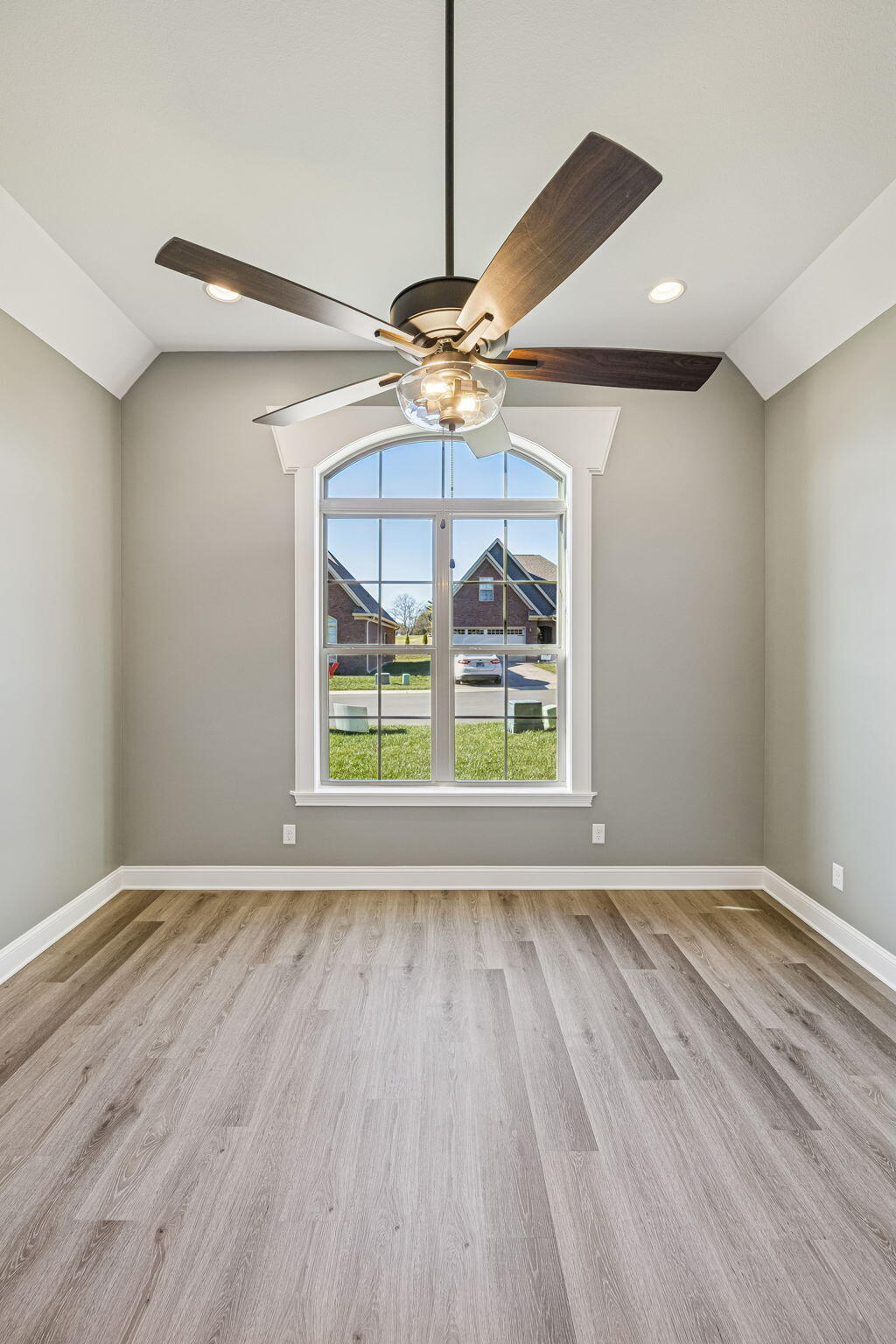 219 Lake View Point Englewood, TN 37329 - Photo 16 of 56 42-492 Co Rd 550 - 042