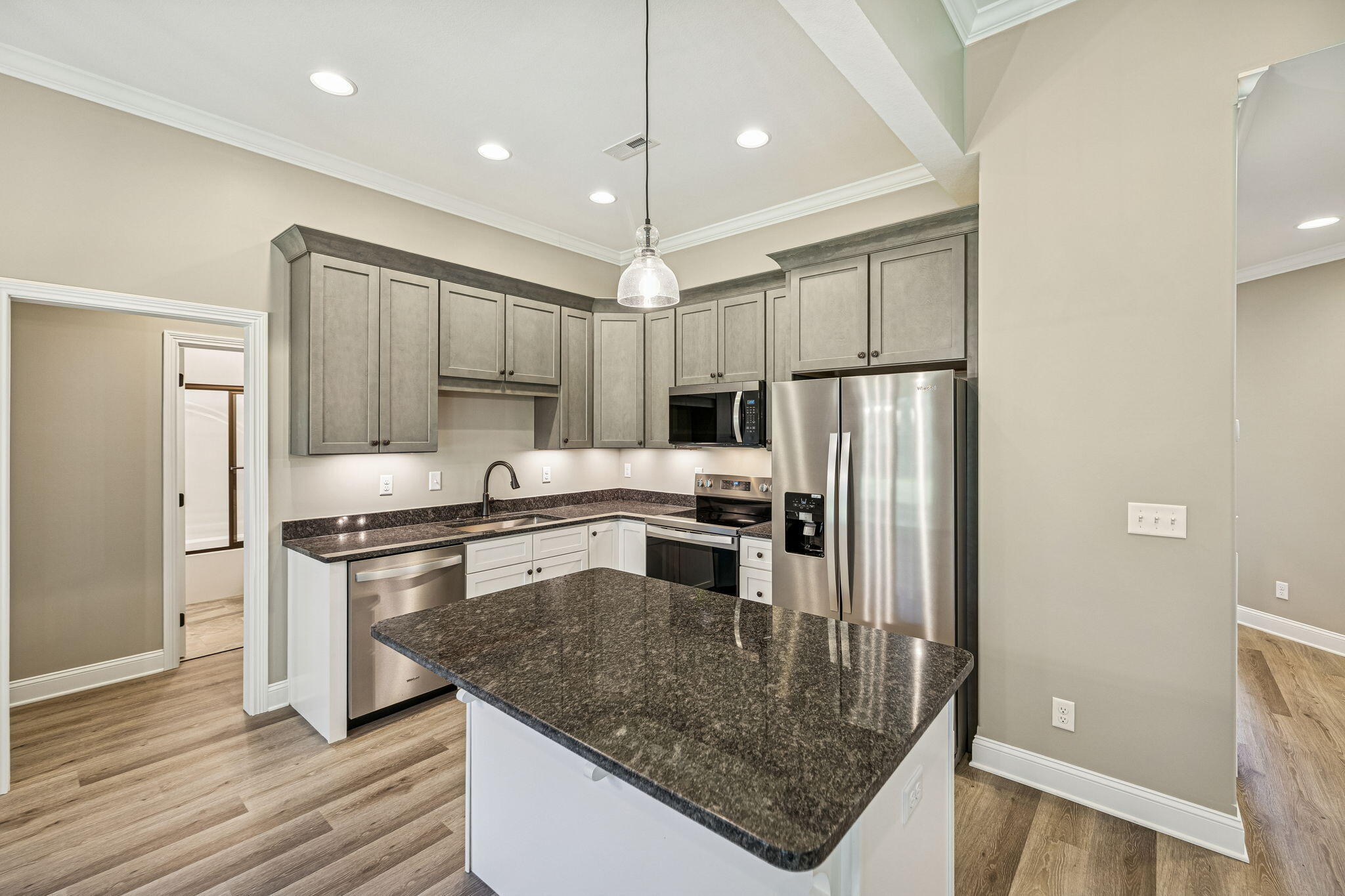 219 Lake View Point Englewood, TN 37329 - Photo 7 of 56 18-492 Co Rd 550 - 016