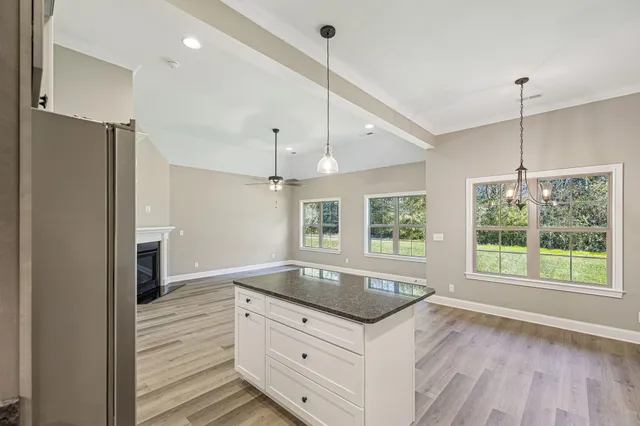 $409,900 | 219 Lake View Point, Englewood, TN 37329