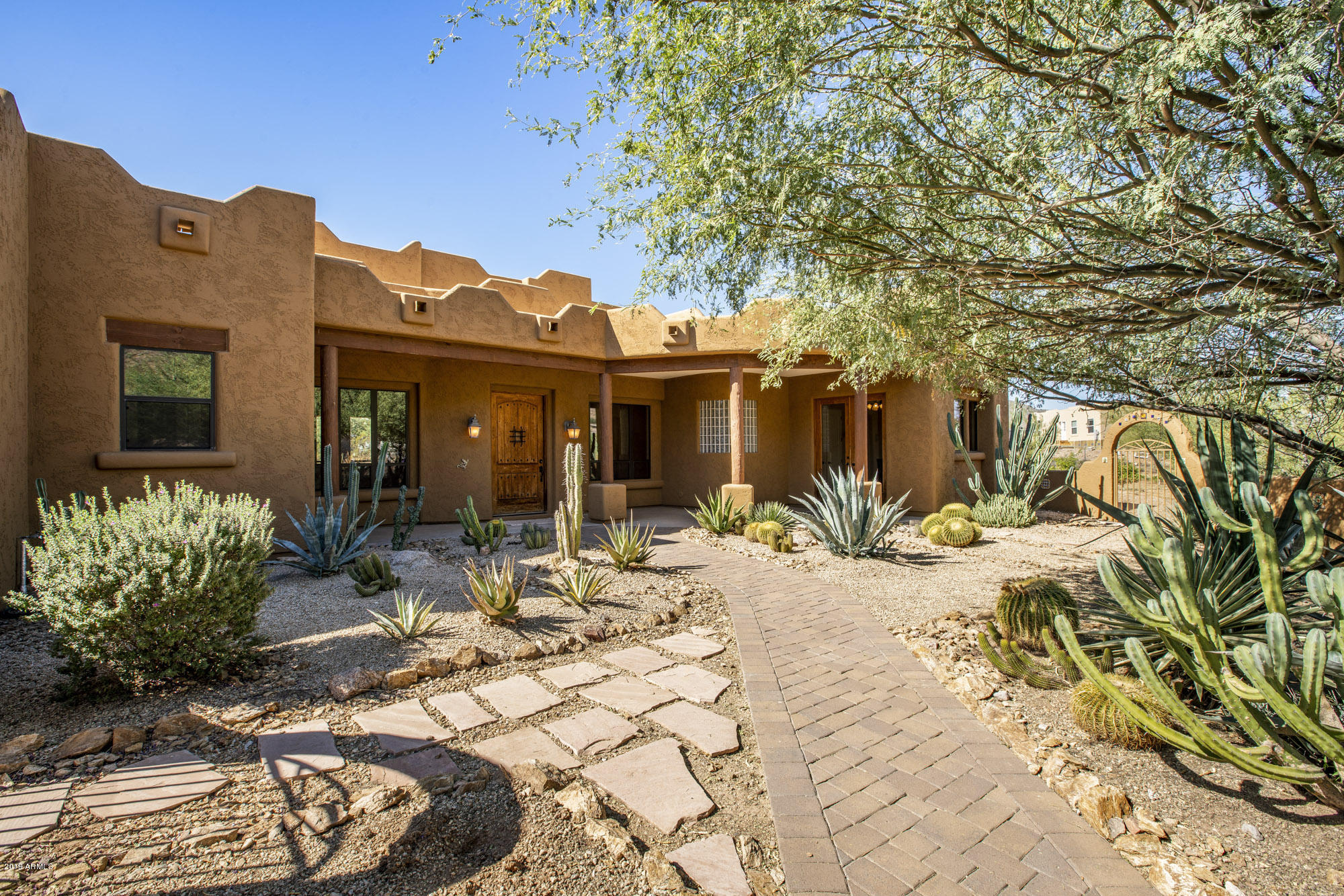 42420 North New River Road Phoenix, AZ 85086 - Photo 2 of 36 Stunning Custom Home