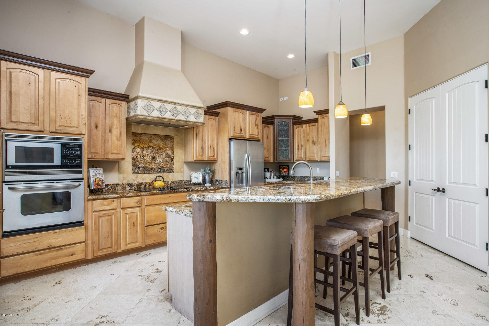 42420 North New River Road Phoenix, AZ 85086 - Photo 9 of 36 Chef's Kitchen