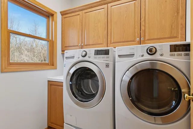 $1,299,900 | 14655 County Road 33, Norwood Young America, MN 55368