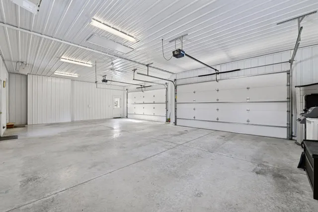 $1,299,900 | 14655 County Road 33, Norwood Young America, MN 55368