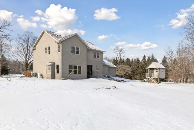 $1,299,900 | 14655 County Road 33, Norwood Young America, MN 55368