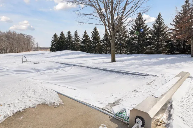 $1,299,900 | 14655 County Road 33, Norwood Young America, MN 55368