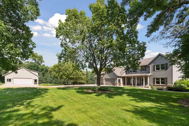 $1,299,900 | 14655 County Road 33, Norwood Young America, MN 55368