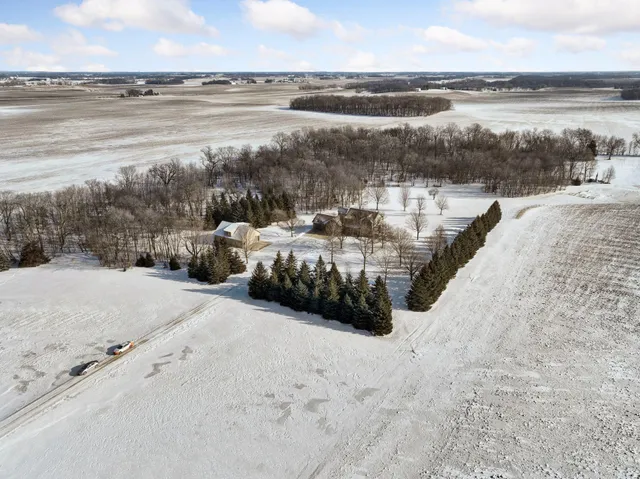 $1,299,900 | 14655 County Road 33, Norwood Young America, MN 55368