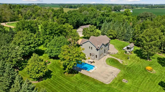 $1,299,900 | 14655 County Road 33, Norwood Young America, MN 55368