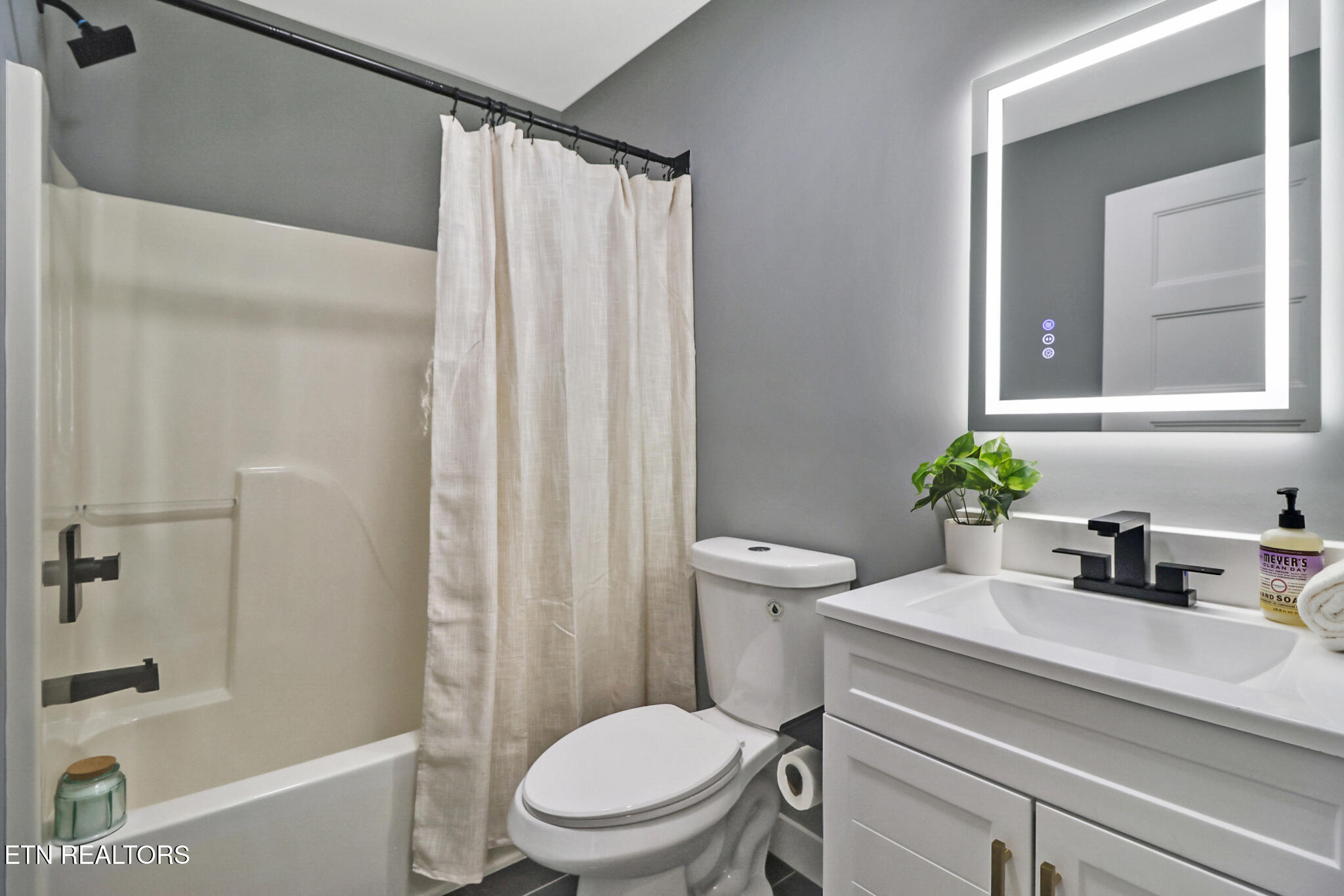 4233 Old State Road Knoxville, TN 37914 - Photo 25 of 46 if1a3948-if1a3952