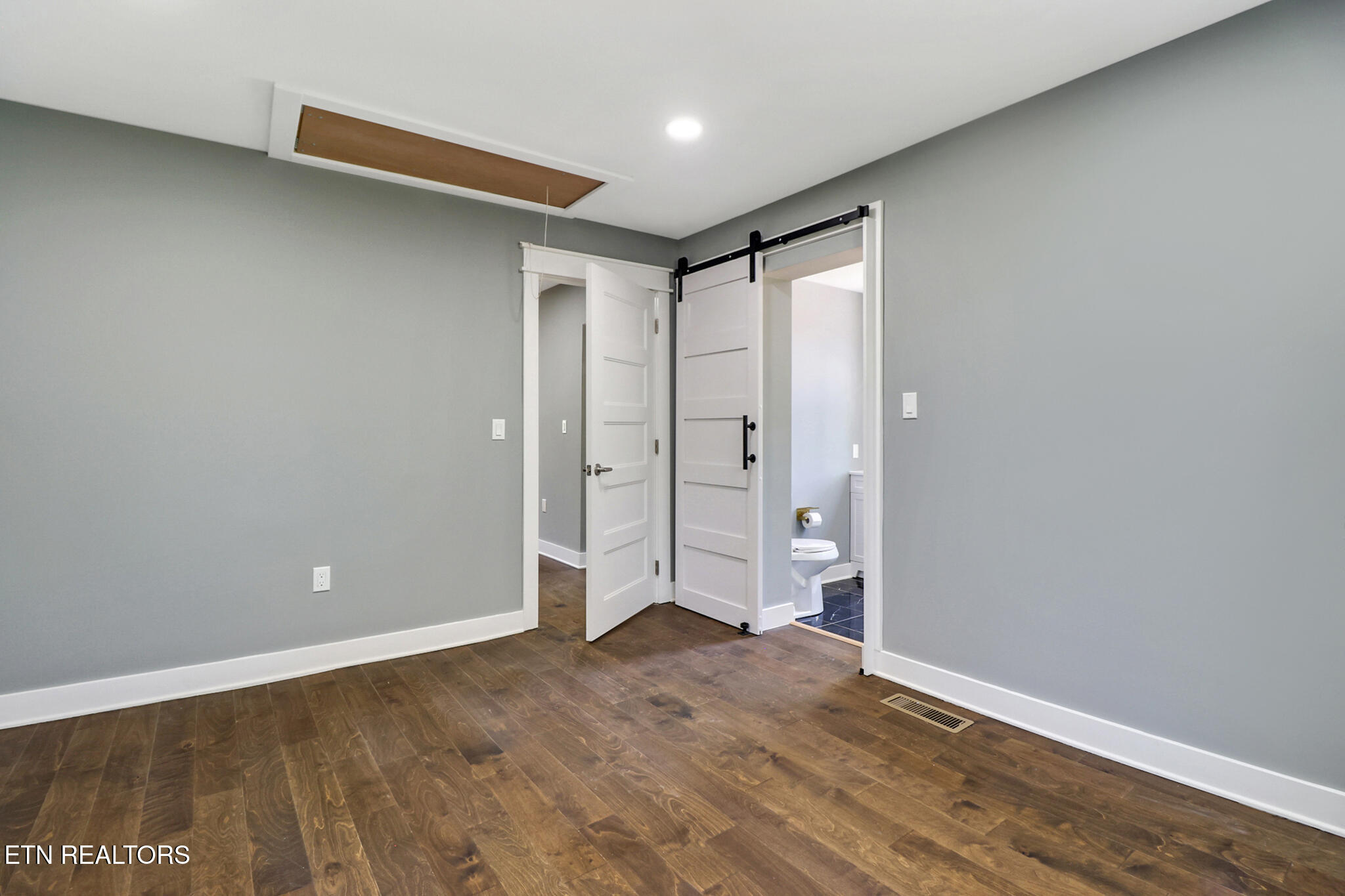 4233 Old State Road Knoxville, TN 37914 - Photo 27 of 46 if1a3958-if1a3962